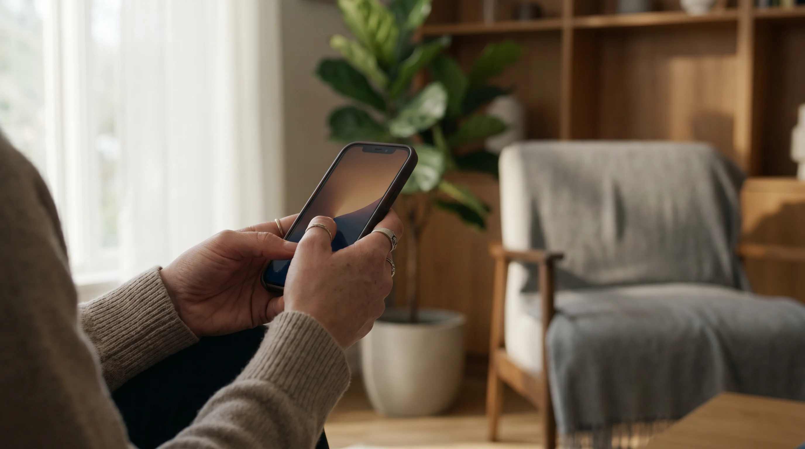 En spiller tilmelder sig ROFUS via smartphone og MitID for at udelukke sig fra spil